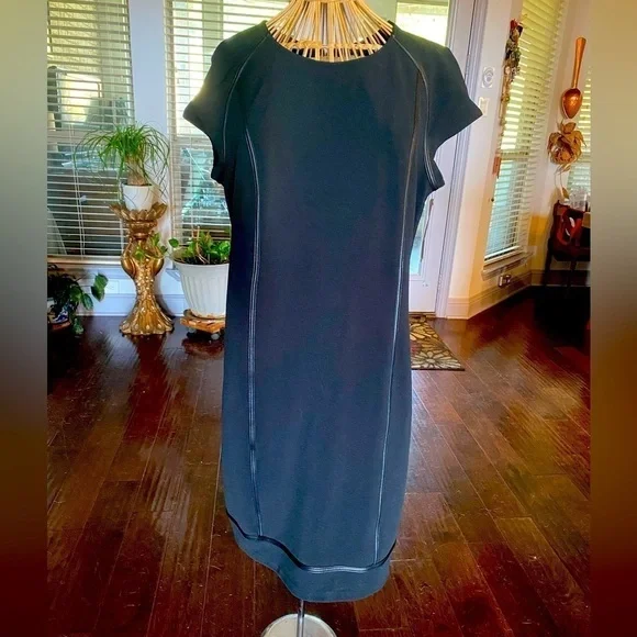 NWT MOSSIMO knee length work/ business dress in black A line s:XXL faux leather - Picture 2 of 7
